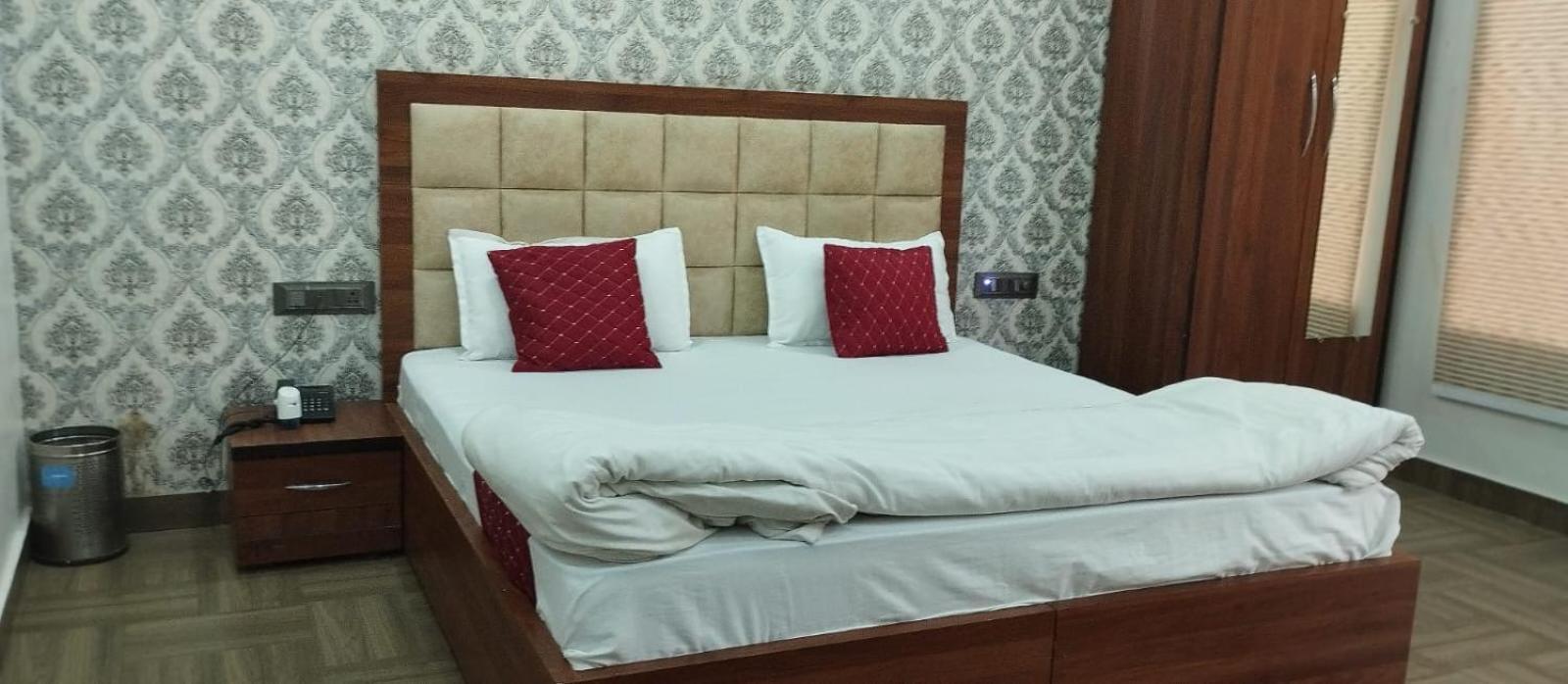 The Singhasan Nd Saffron Hotel Jind Bagian luar foto